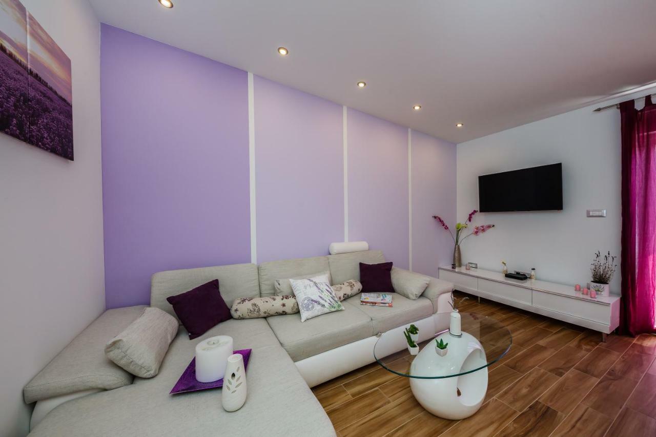 Lavender & Mint Kastela